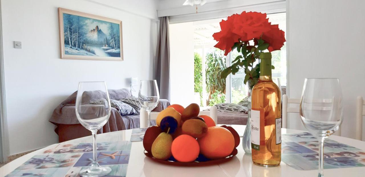 Coral Bay Suite Cyprus Dış mekan fotoğraf