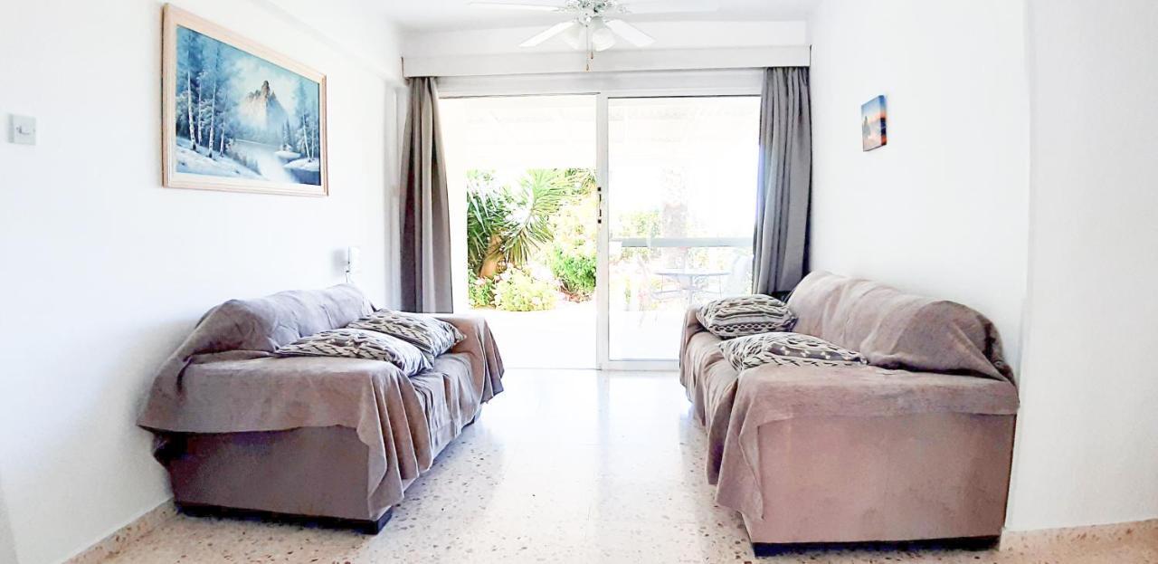 Coral Bay Suite Cyprus Dış mekan fotoğraf